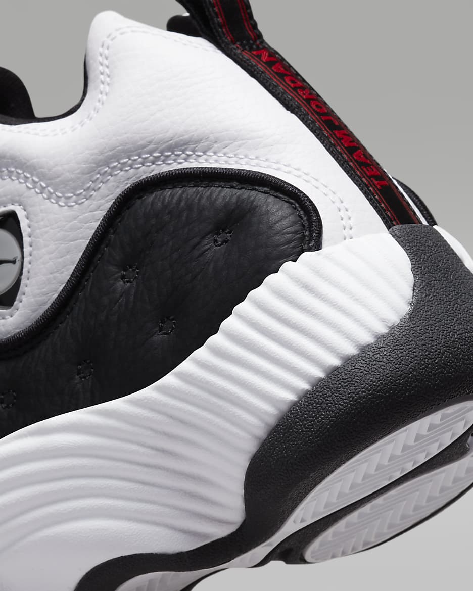Jordan jumpman team 2 release date store